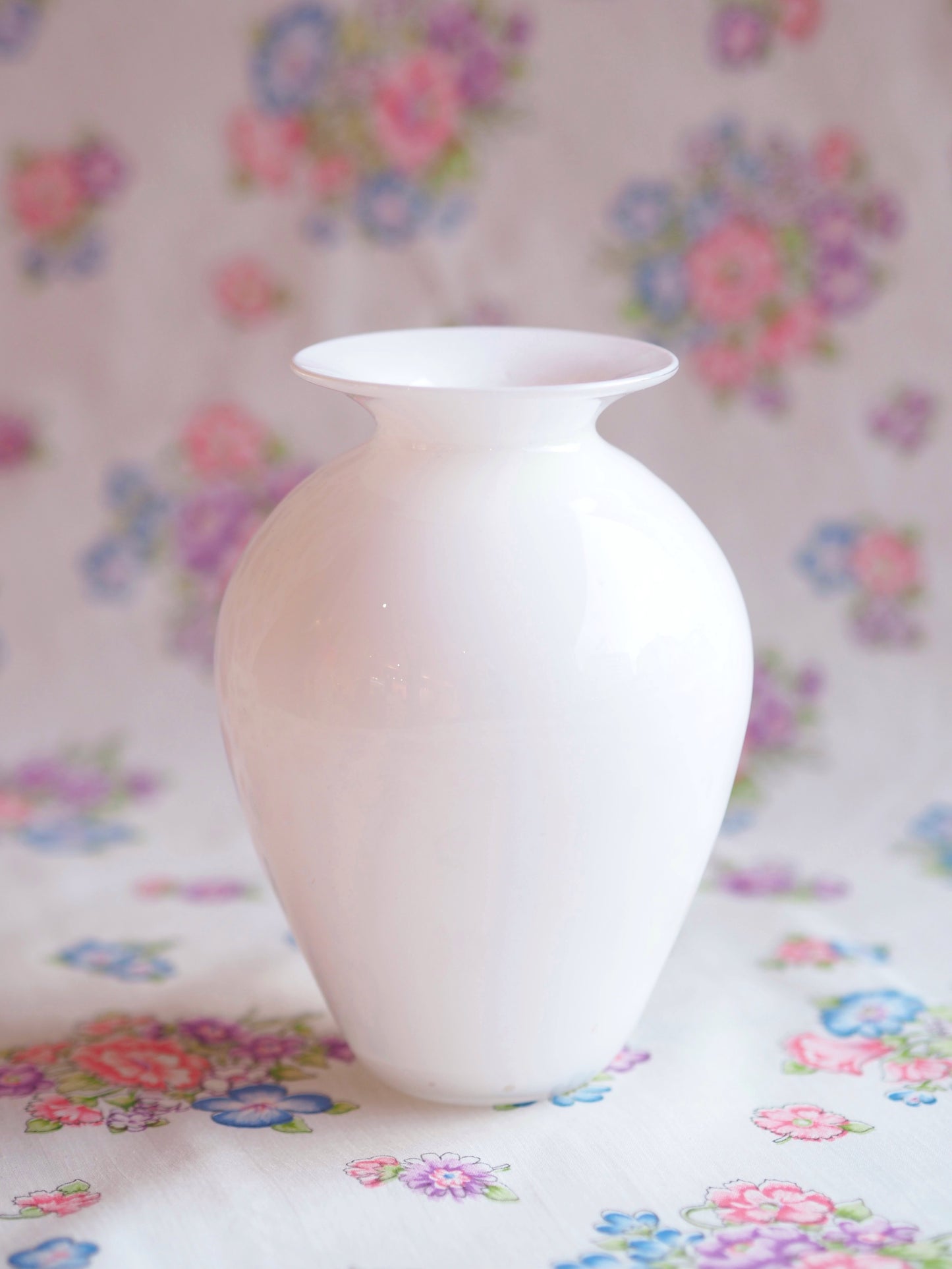 Florist Vase by Katztudio