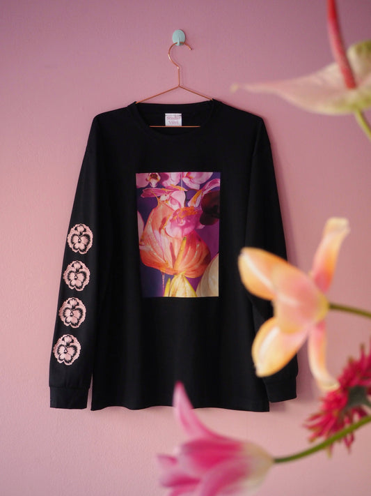 Nighttime Hot Longsleeve in black