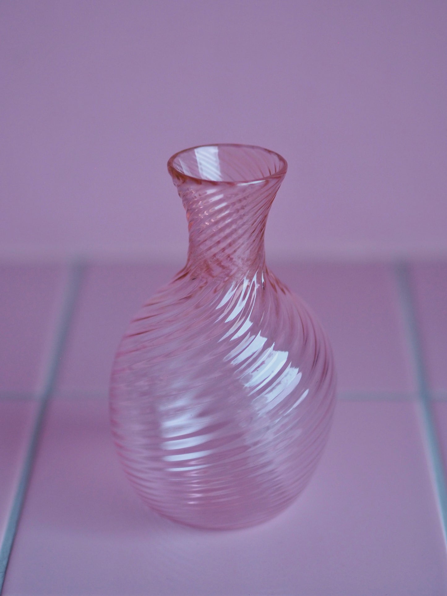 Spiral Vase by Katztudio