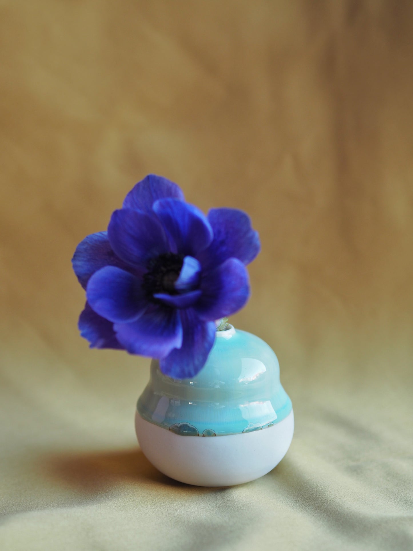 POMELO vase by Laura Itkonen