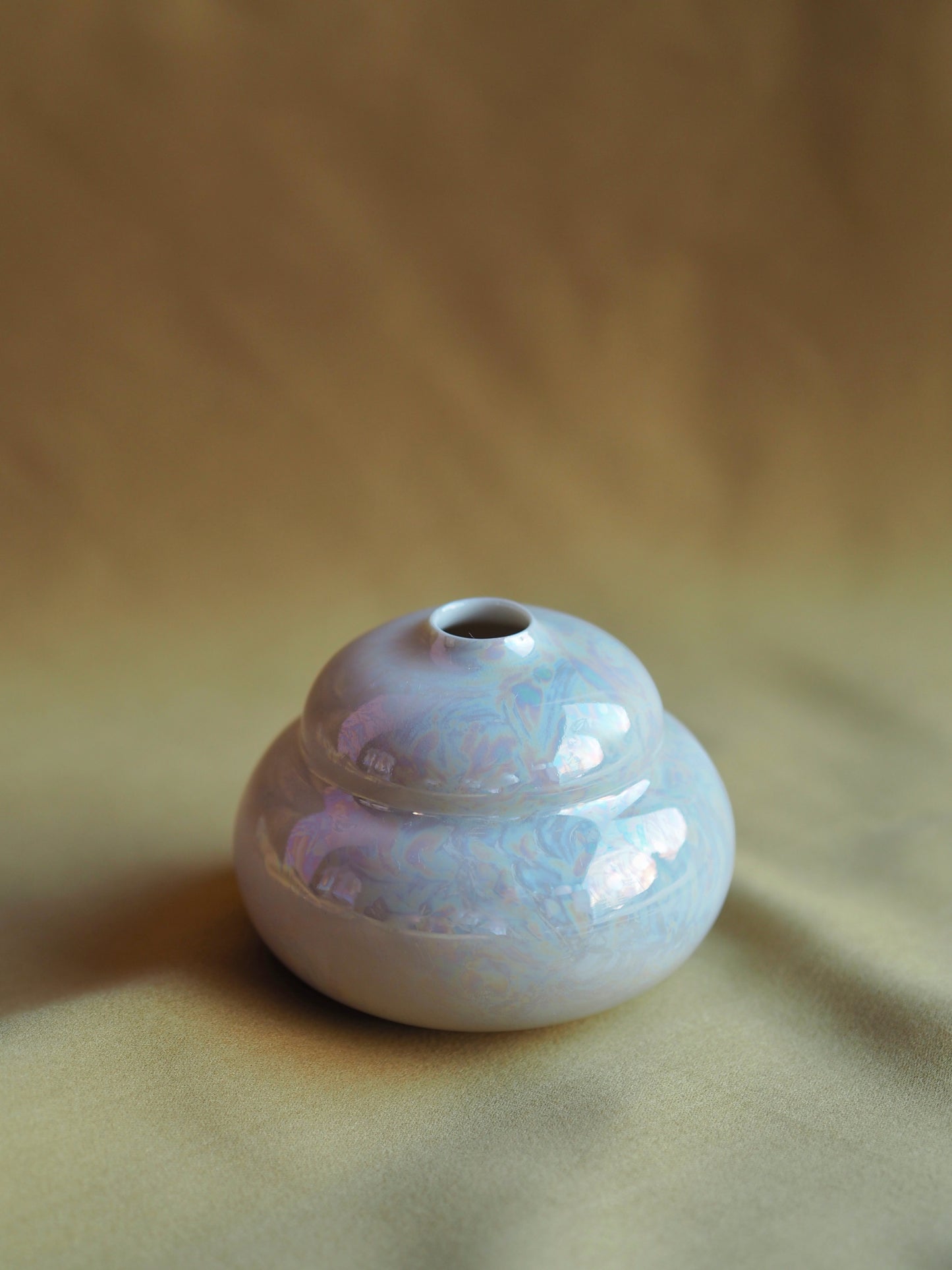 PUMPA vase by Laura Itkonen